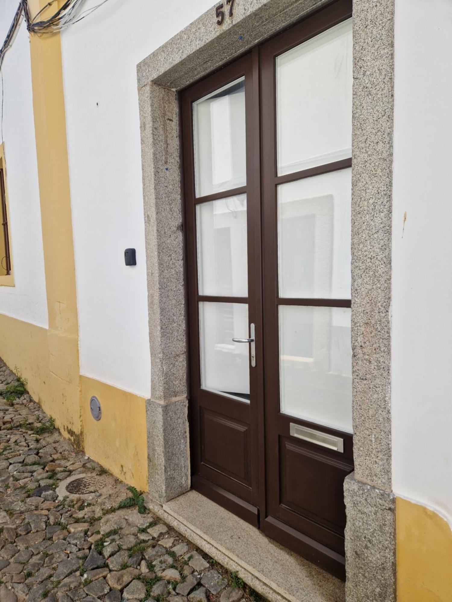 Casa Do Leao Apartment Evora Bagian luar foto